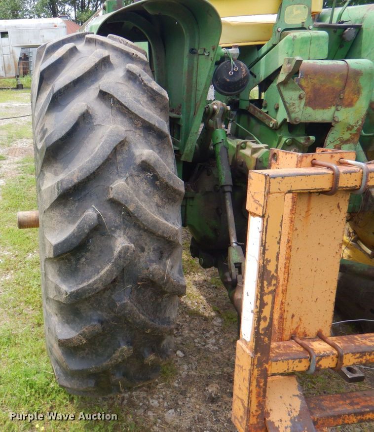 image for item DP4279 1969 John Deere 4020  tractor