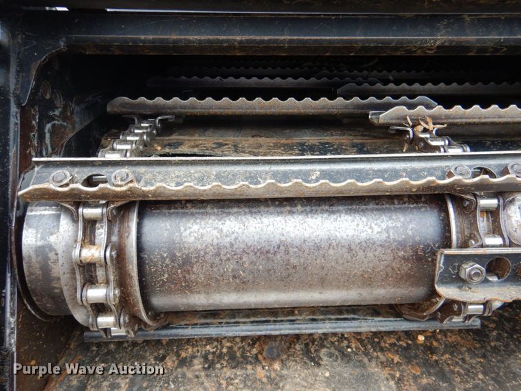 image for item DP4319 Gleaner R-72  RWA combine