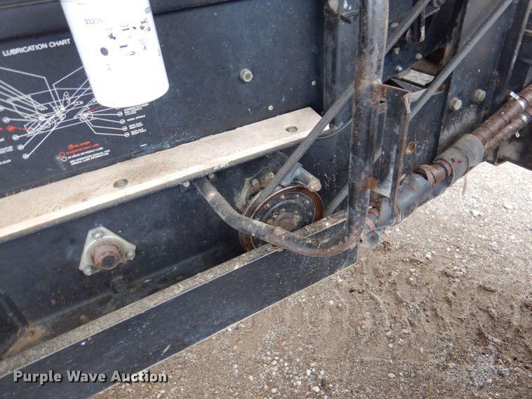 image for item DP4319 Gleaner R-72  RWA combine