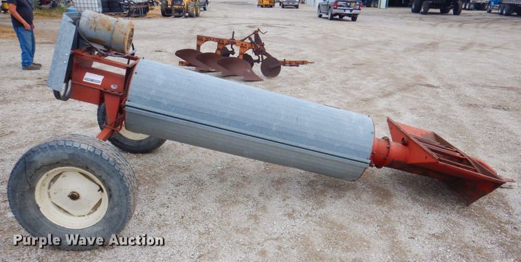 image for item DP4322 Feterl 85  rotary screen seed cleaner