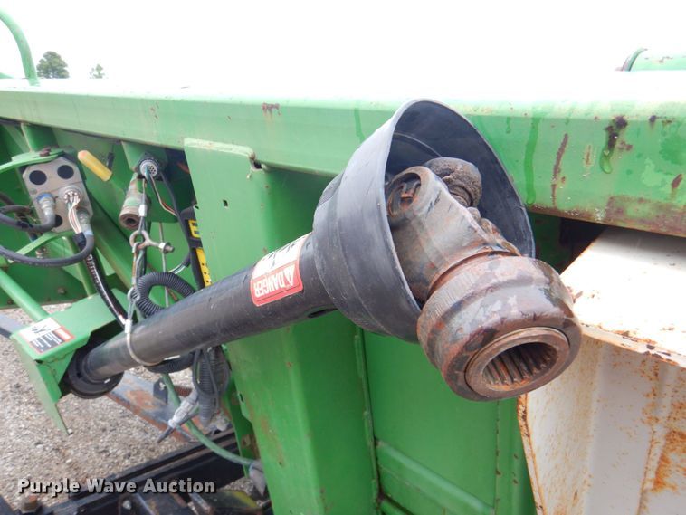 image for item DP4326 John Deere 893  corn head
