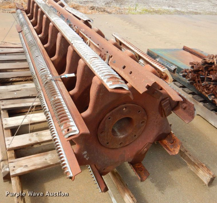 image for item DP4336 Gleaner  parts