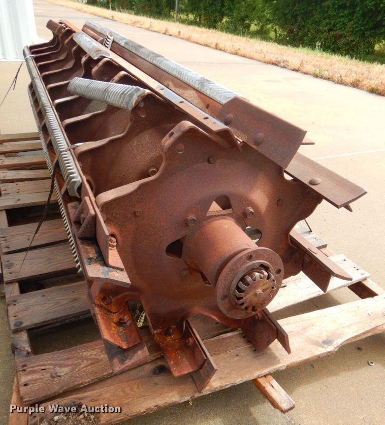 image for item DP4336 Gleaner  parts