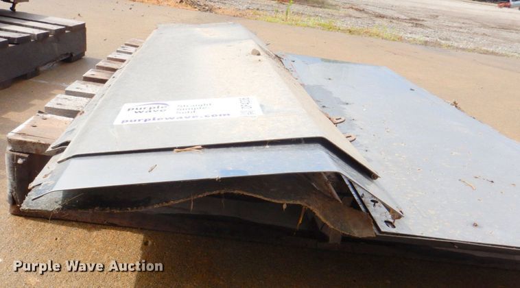 image for item DP4336 Gleaner  parts