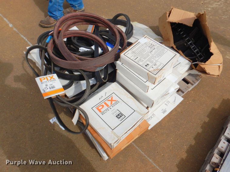 image for item DP4336 Gleaner  parts