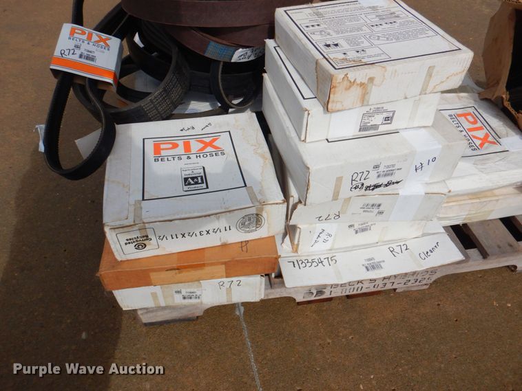 image for item DP4336 Gleaner  parts