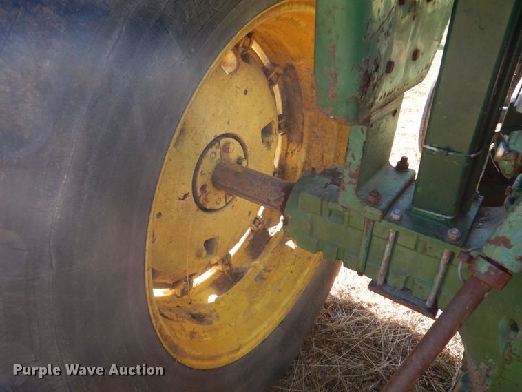 image for item DP5590 1967 John Deere 4020  tractor