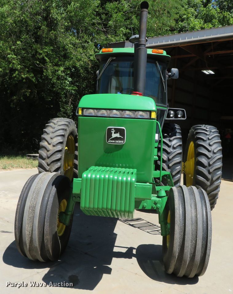 image for item DR0083 1981 John Deere 4840  tractor