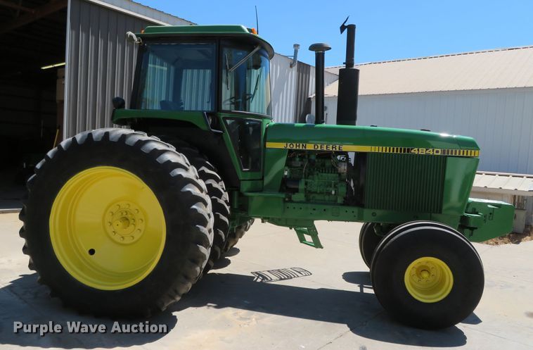 image for item DR0083 1981 John Deere 4840  tractor