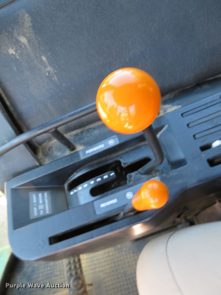 image for item DR0083 1981 John Deere 4840  tractor