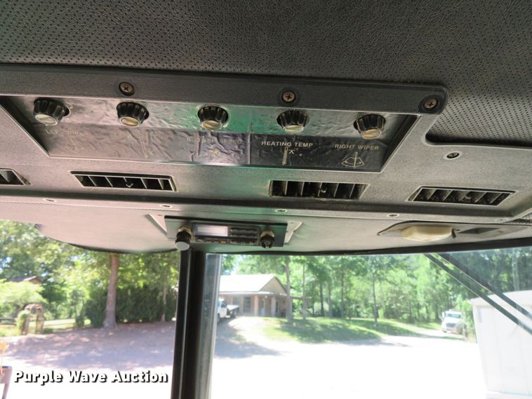 image for item DR0083 1981 John Deere 4840  tractor