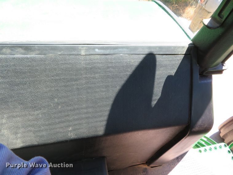 image for item DR0083 1981 John Deere 4840  tractor