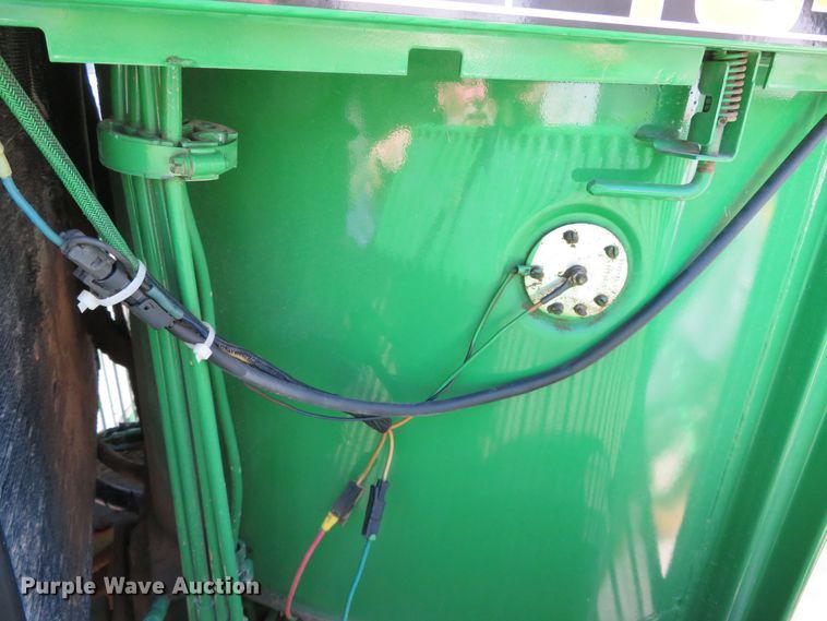 image for item DR0083 1981 John Deere 4840  tractor