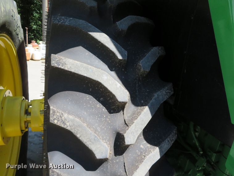 image for item DR0083 1981 John Deere 4840  tractor