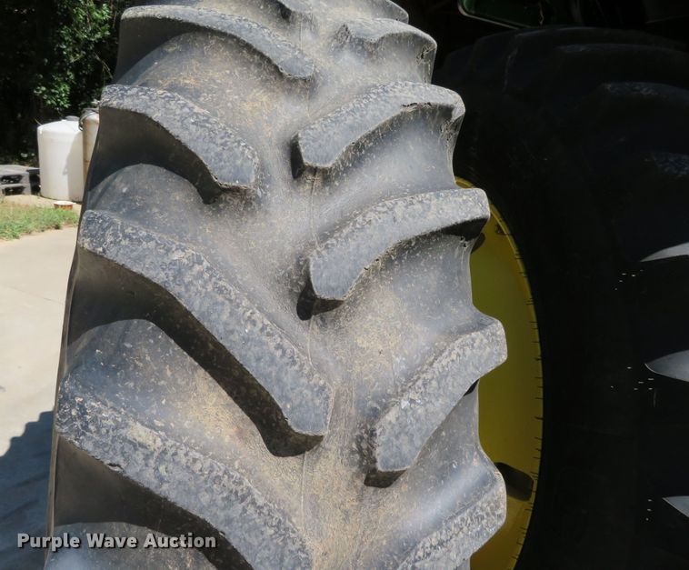 image for item DR0083 1981 John Deere 4840  tractor