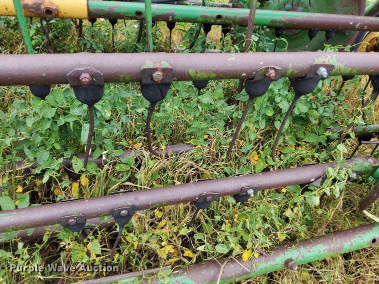 image for item DR0914 John Deere 700  hay rake