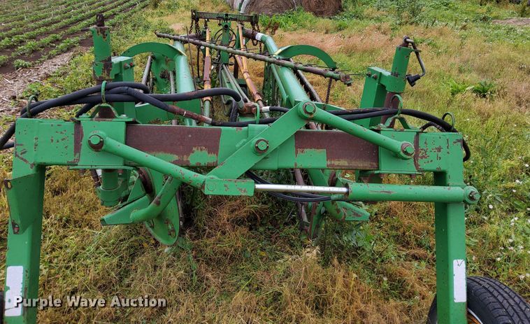 image for item DR0914 John Deere 700  hay rake