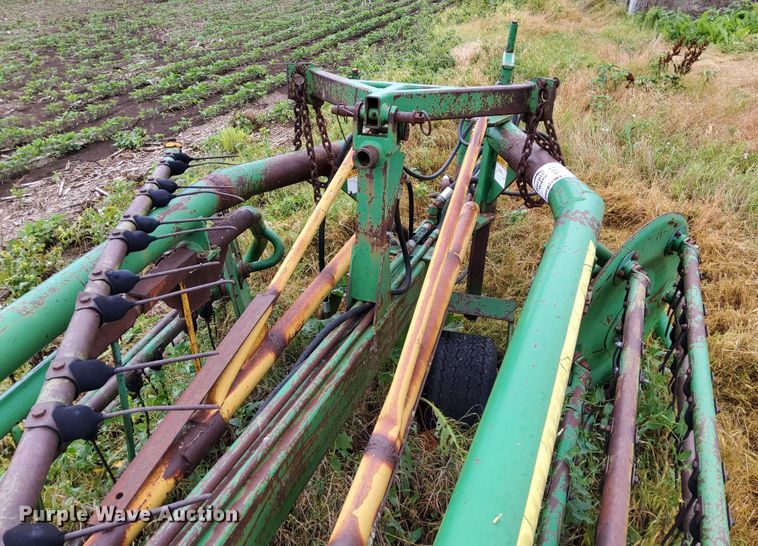 image for item DR0914 John Deere 700  hay rake
