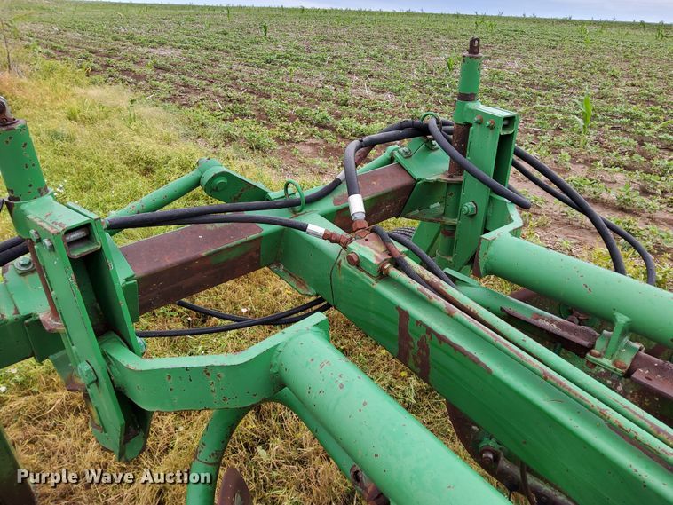 image for item DR0914 John Deere 700  hay rake