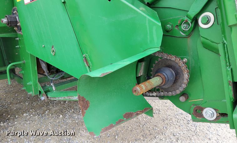 image for item DR0915 2005 John Deere 9760 STS  combine