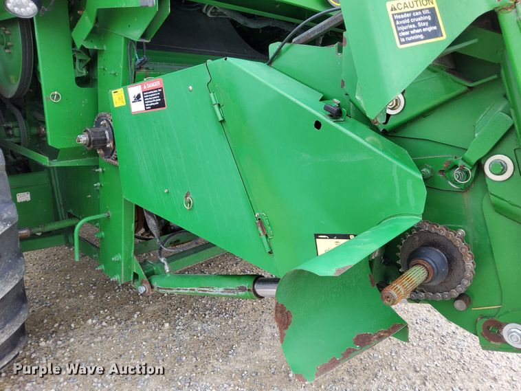 image for item DR0915 2005 John Deere 9760 STS  combine