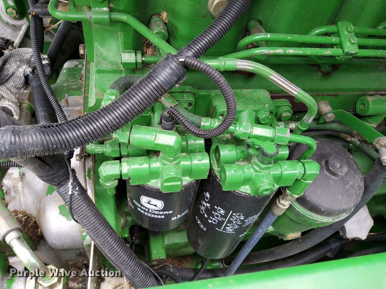 image for item DR0915 2005 John Deere 9760 STS  combine