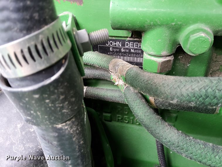 image for item DR0915 2005 John Deere 9760 STS  combine