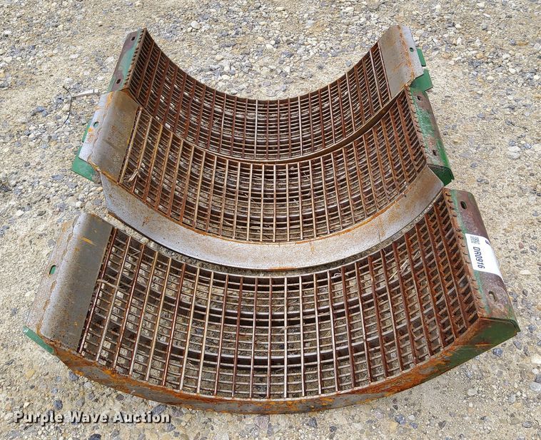 image for item DR0916 John Deere  wire concaves
