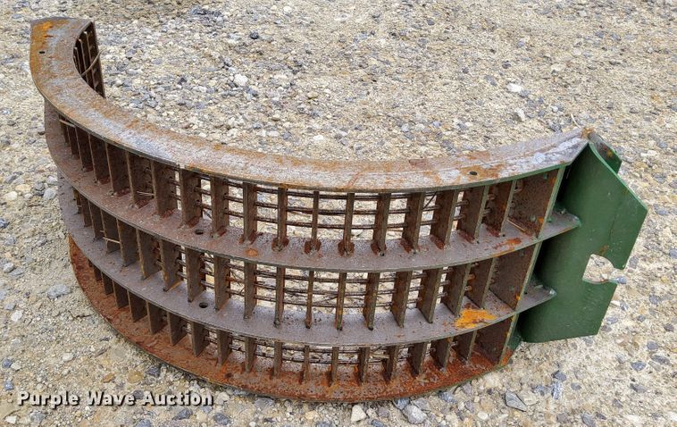 image for item DR0916 John Deere  wire concaves
