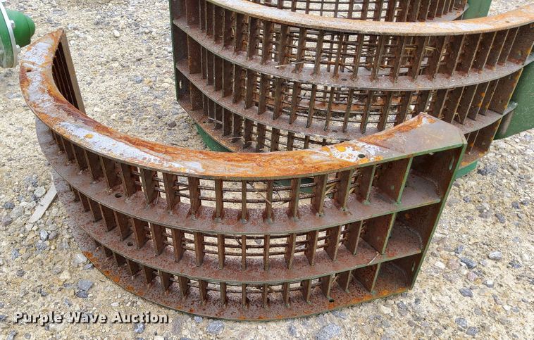 image for item DR0916 John Deere  wire concaves