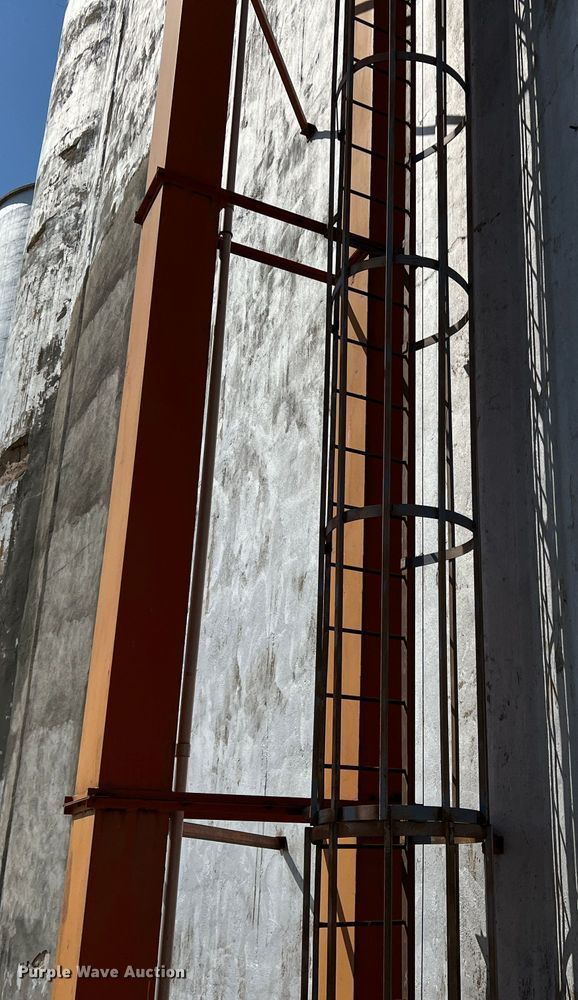 image for item DS8295 Zimmerman VT-3026  grain dryer