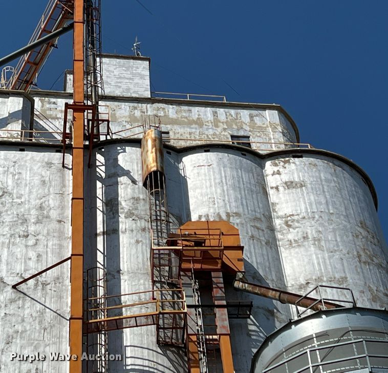 image for item DS8295 Zimmerman VT-3026  grain dryer