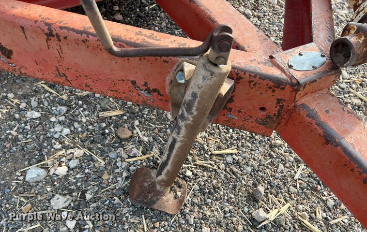 image for item DS8301 Gehl 65MX  bale processor