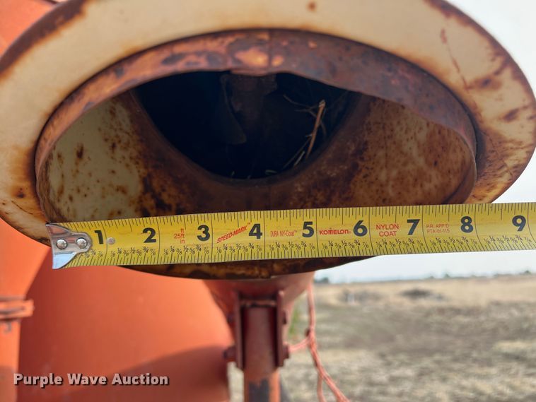 image for item DS8301 Gehl 65MX  bale processor