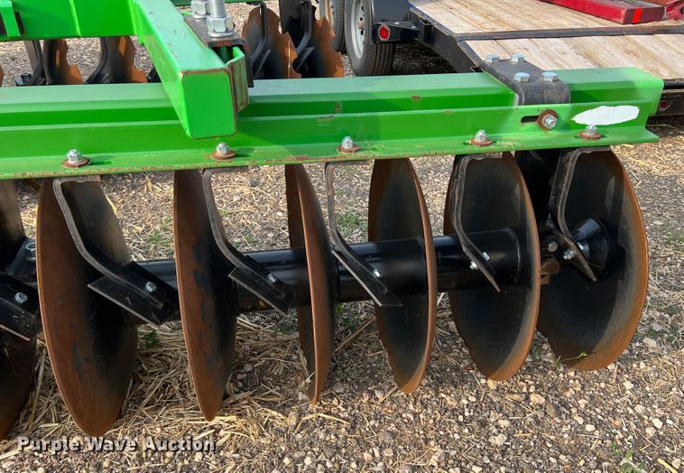 image for item DS8302 Industrias America R2428  disk