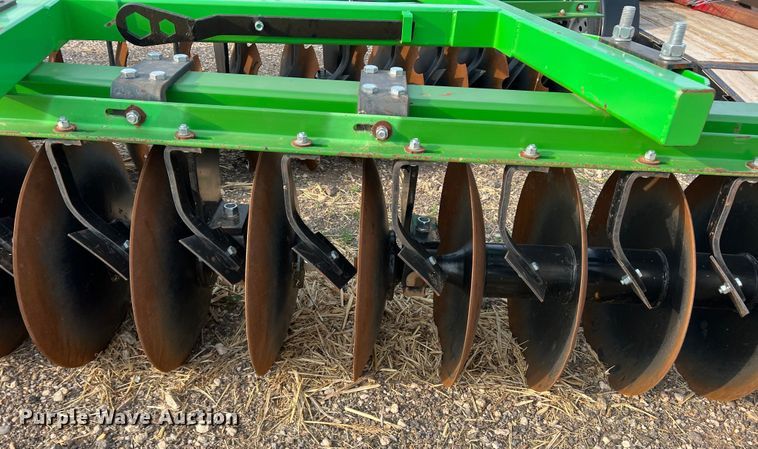 image for item DS8302 Industrias America R2428  disk