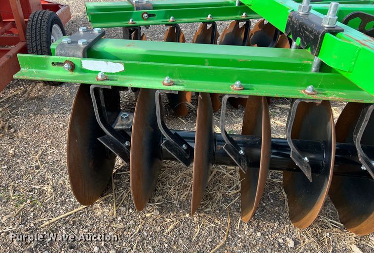 image for item DS8302 Industrias America R2428  disk