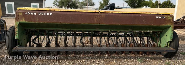 image for item DS8303 John Deere 8000  grain drill