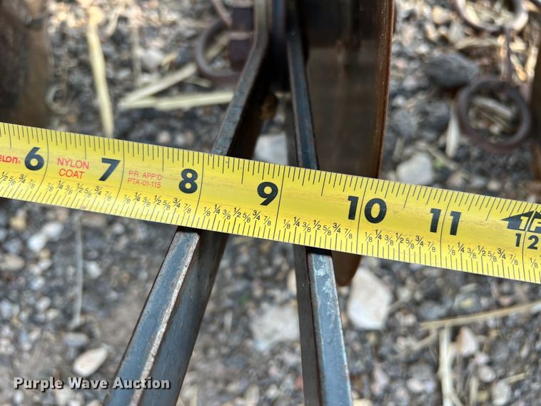 image for item DS8303 John Deere 8000  grain drill