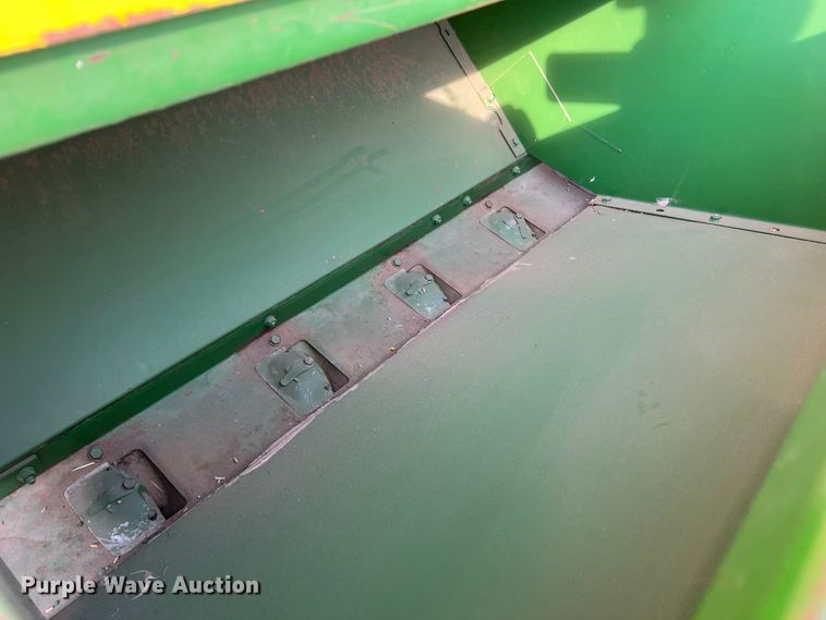 image for item DS8303 John Deere 8000  grain drill