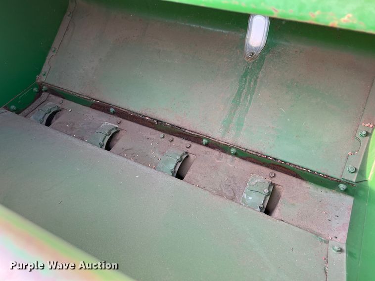 image for item DS8303 John Deere 8000  grain drill