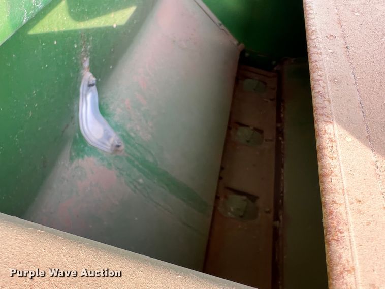 image for item DS8303 John Deere 8000  grain drill