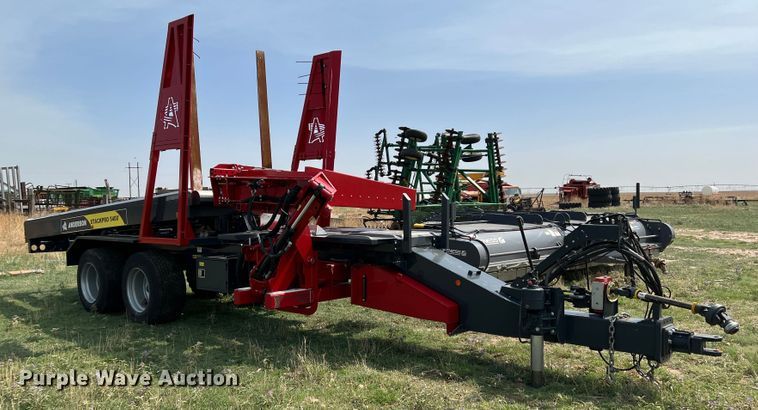 image for item DS8305 2020 Anderson StackPro 5400  bale stacker