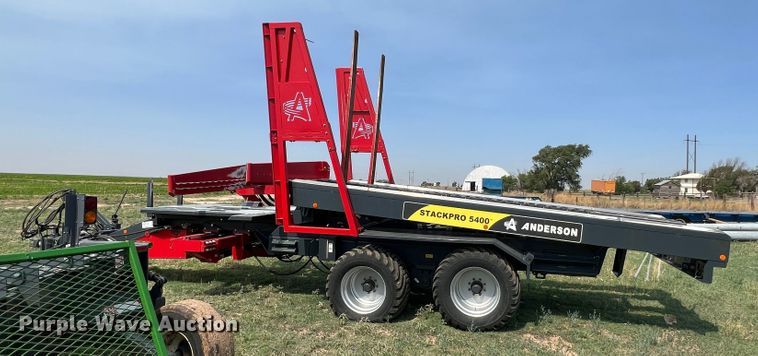 image for item DS8305 2020 Anderson StackPro 5400  bale stacker