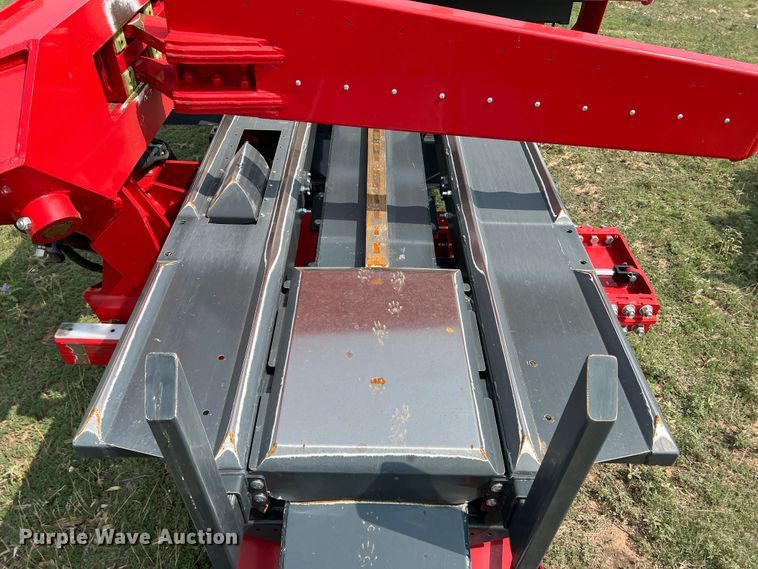 image for item DS8305 2020 Anderson StackPro 5400  bale stacker