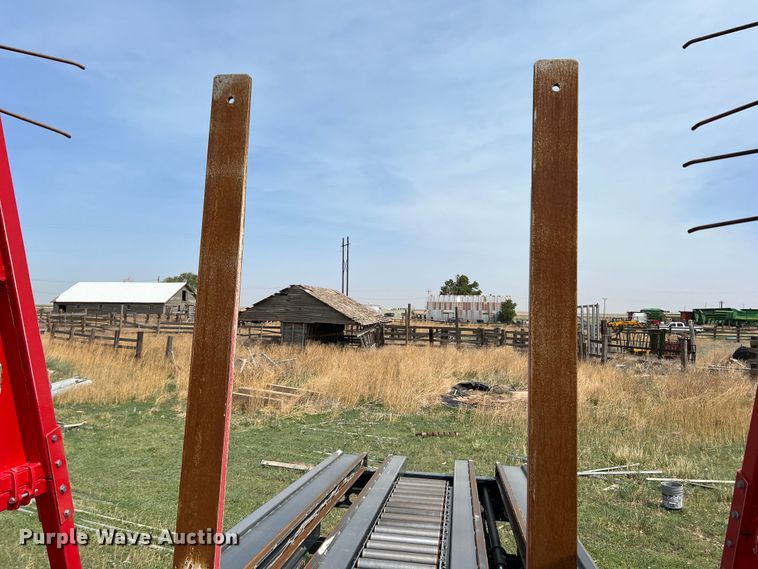 image for item DS8305 2020 Anderson StackPro 5400  bale stacker