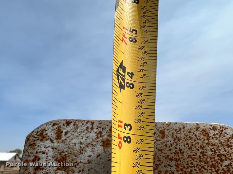 image for item DS8305 2020 Anderson StackPro 5400  bale stacker