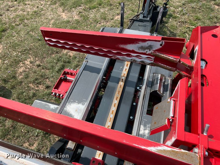 image for item DS8305 2020 Anderson StackPro 5400  bale stacker