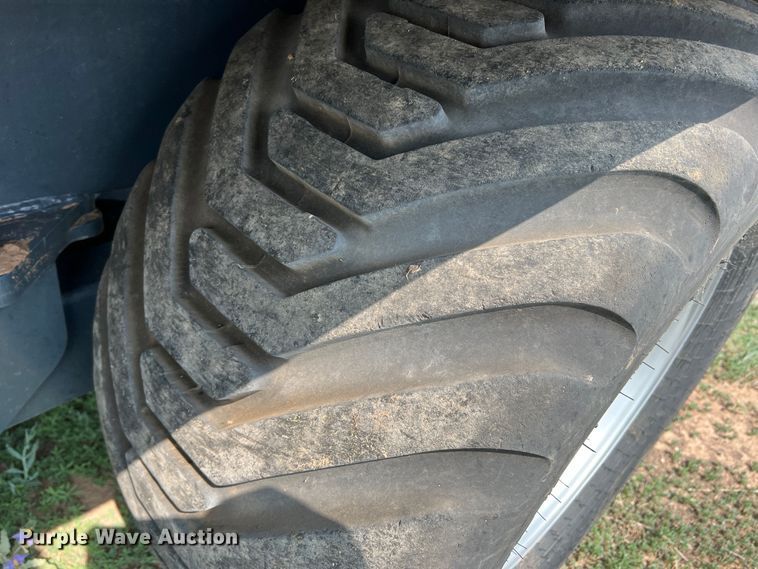 image for item DS8305 2020 Anderson StackPro 5400  bale stacker