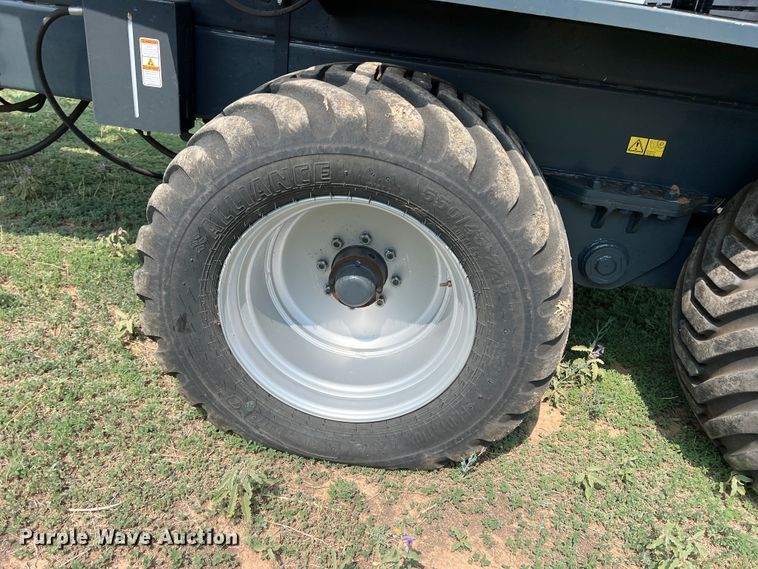 image for item DS8305 2020 Anderson StackPro 5400  bale stacker